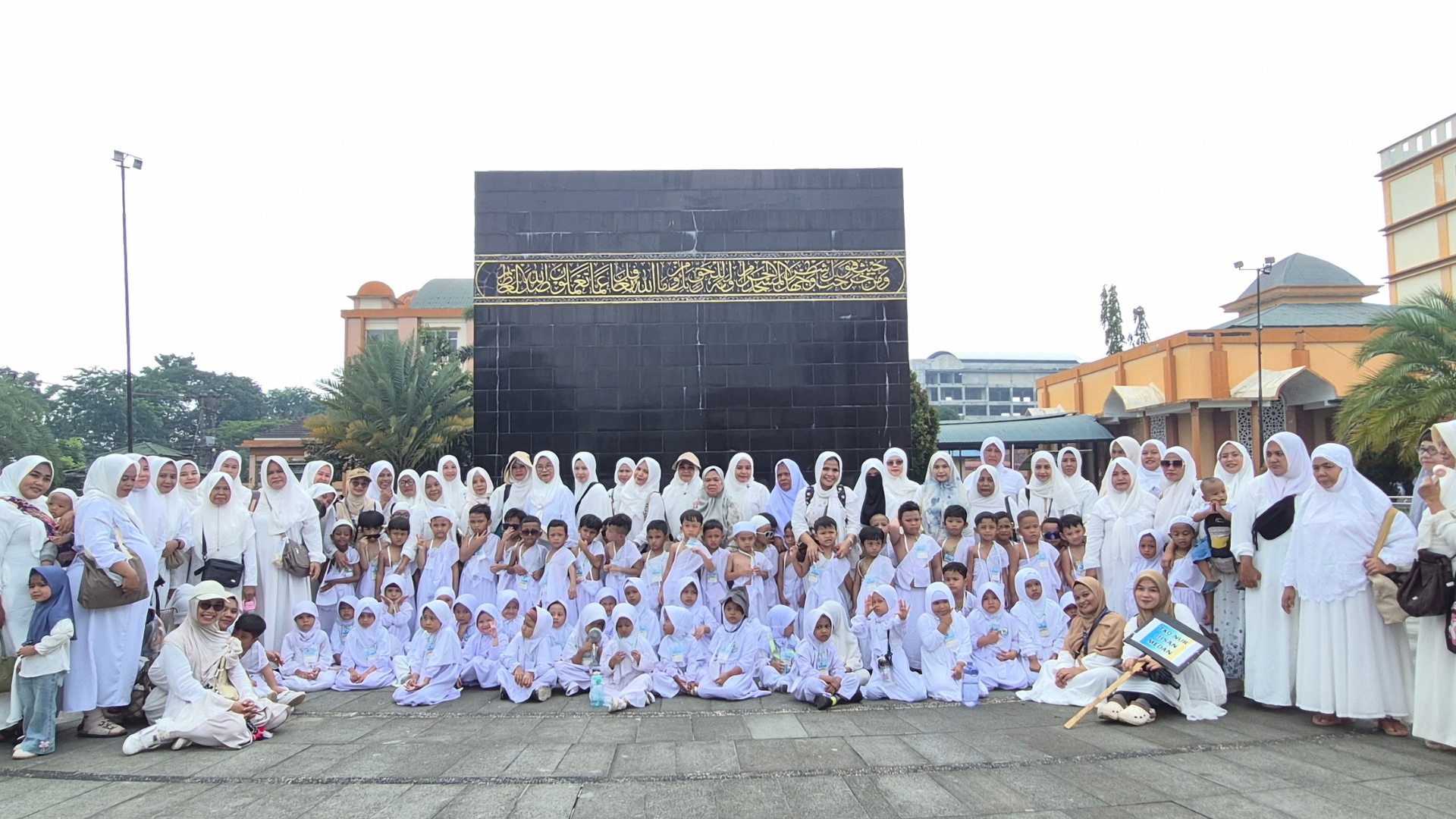 Praktik Peragaan Manasik Haji, TK Nur Ihsan Tanamkan Nilai Keislaman Sejak Dini